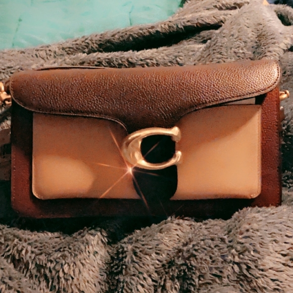 Purse - Picture 1 of 2